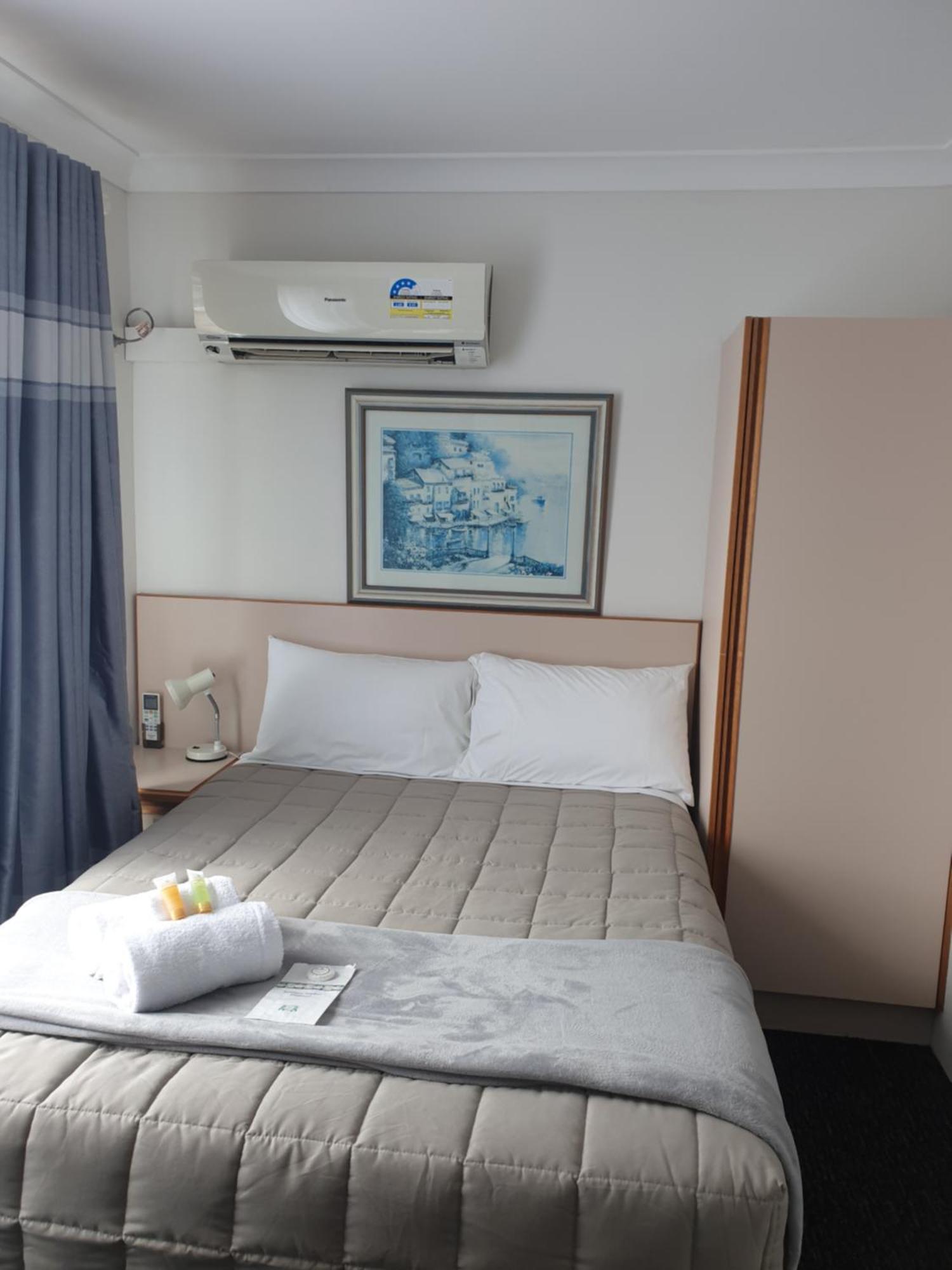 Forstay Forster